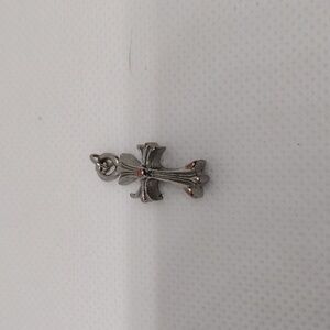 Small Amazon Silver Cross Pendant Necklace